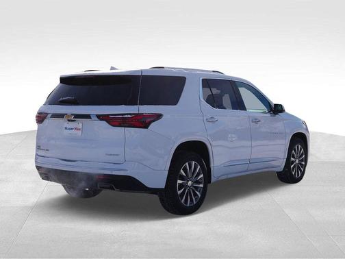 2022 Chevrolet Traverse Premier