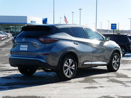 2022 Nissan Murano S
