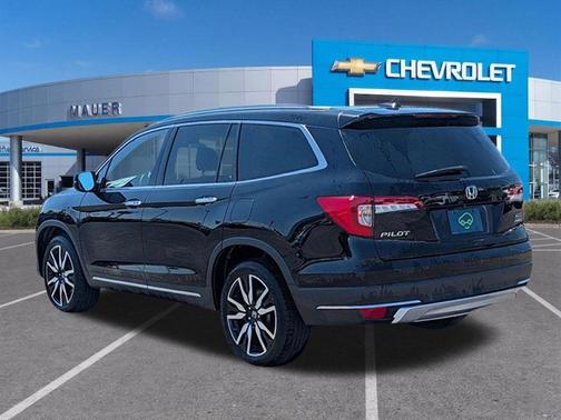 Black 2020 Honda Pilot Touring 8-Passenger