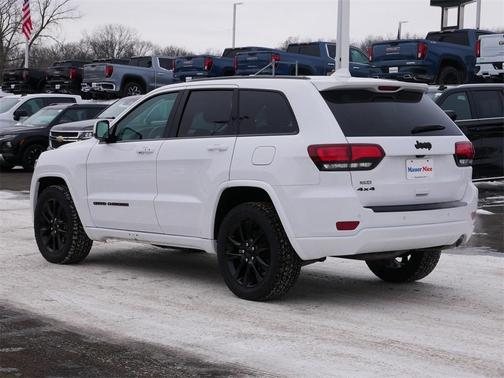 2021 Jeep Grand Cherokee Laredo X