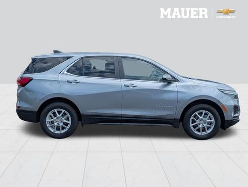 Sterling Gray Metallic 2024 Chevrolet Equinox LT