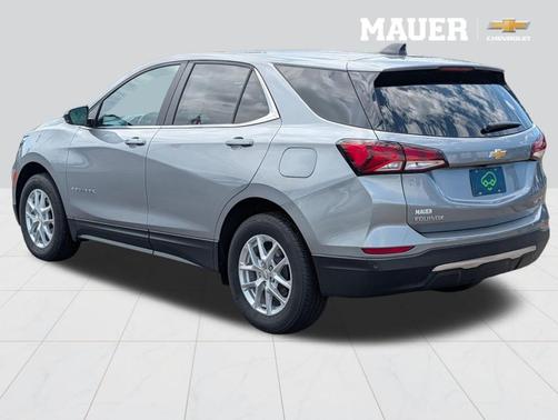 Sterling Gray Metallic 2024 Chevrolet Equinox LT