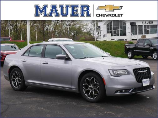 2017 Chrysler 300 S