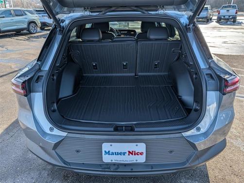 2026 Chevrolet Equinox EV LT 2