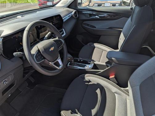 White 2026 Chevrolet Trailblazer LT