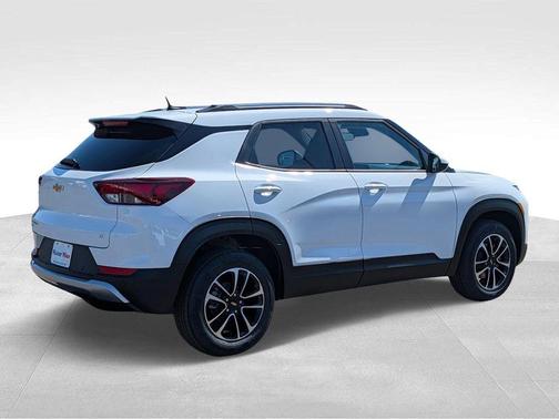 White 2026 Chevrolet Trailblazer LT