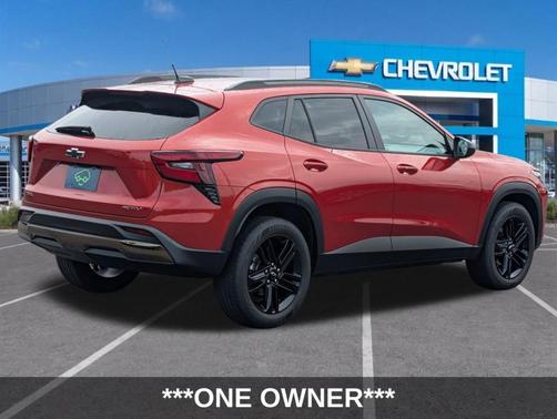 Cayenne Orange Metallic 2024 Chevrolet Trax ACTIV