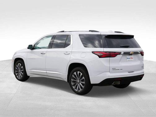 2022 Chevrolet Traverse Premier