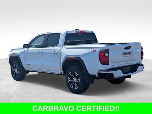Summit White 2024 GMC Canyon AT4