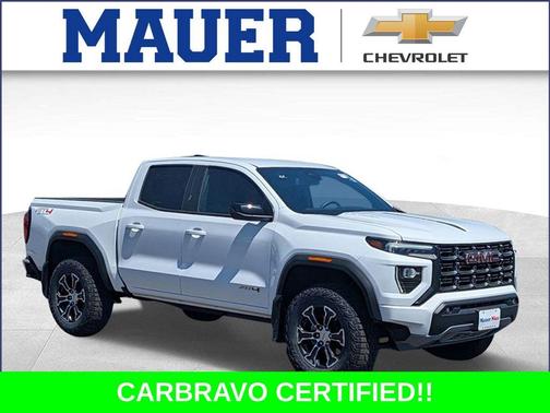 Summit White 2024 GMC Canyon AT4