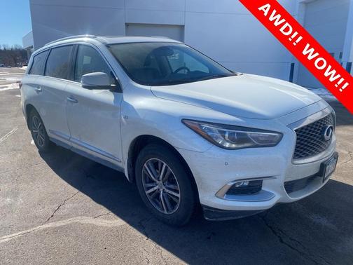 2017 INFINITI QX60 Base