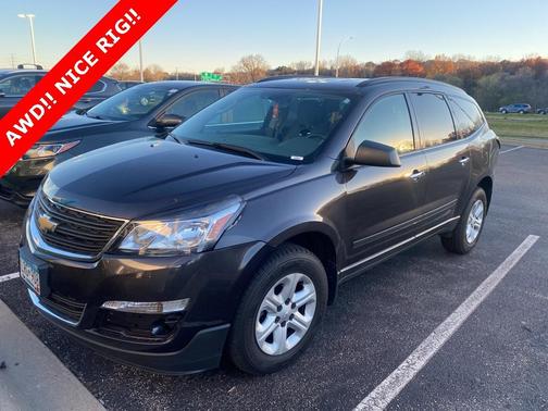 2017 Chevrolet Traverse LS