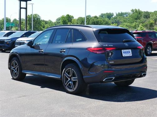2024 Mercedes-Benz GLC 300 Base 4MATIC