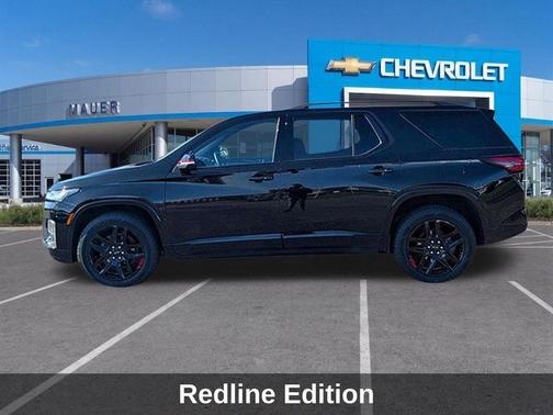 Mosaic Black Metallic 2023 Chevrolet Traverse Premier