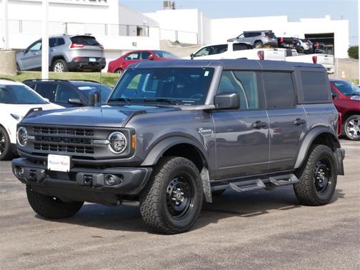 2023 Ford Bronco Black Diamond