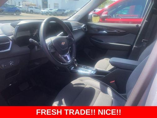 Sterling Gray Metallic 2024 Chevrolet Trailblazer LT