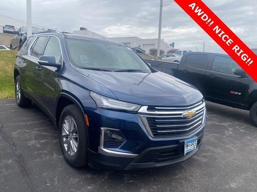 2023 Chevrolet Traverse LT Leather