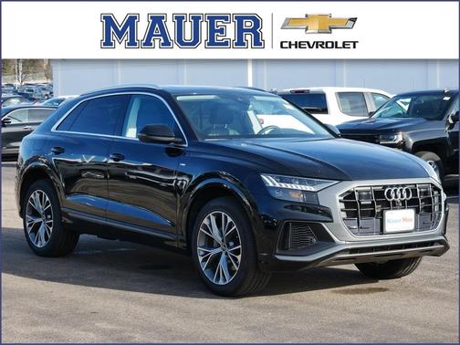 2023 Audi Q8 55 Premium Plus