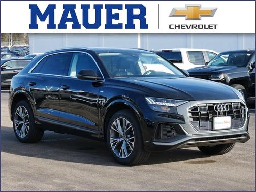 2023 Audi Q8 55 Premium Plus