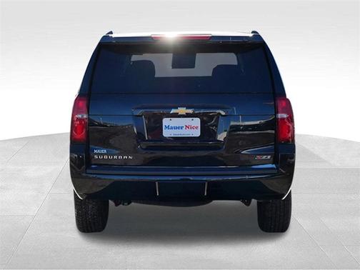 2017 Chevrolet Suburban LT