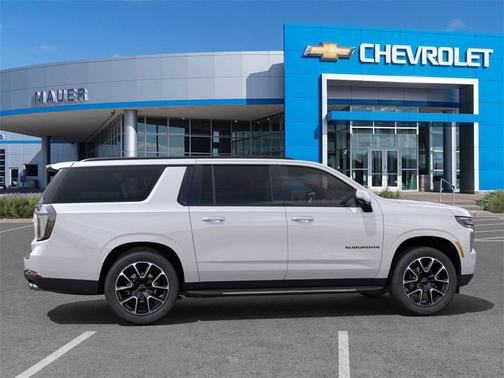 2025 Chevrolet Suburban RST