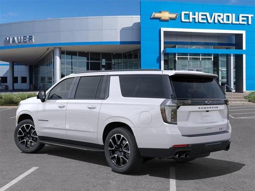 2025 Chevrolet Suburban RST