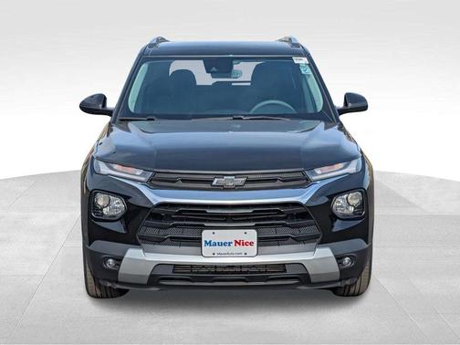 Mosaic Black Metallic 2023 Chevrolet Trailblazer LT
