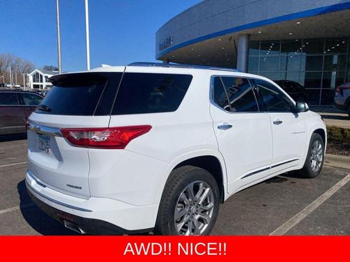 Summit White 2021 Chevrolet Traverse Premier