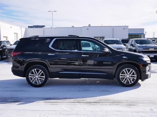 2023 Chevrolet Traverse High Country