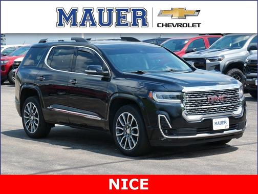 2022 GMC Acadia Denali
