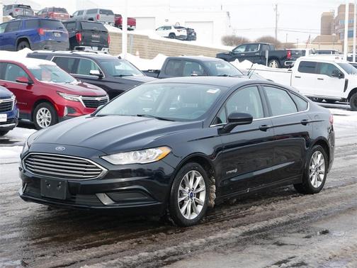 2017 Ford Fusion Hybrid SE