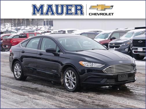2017 Ford Fusion Hybrid SE