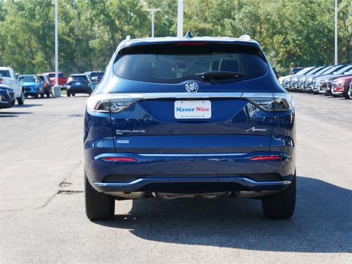 2023 Buick Enclave Avenir