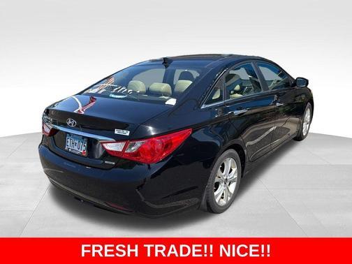 Phantom Black Metallic 2013 Hyundai SONATA Limited