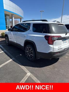 White 2021 GMC Acadia SLE