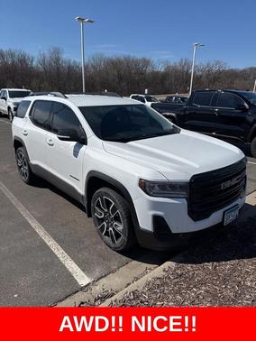 White 2021 GMC Acadia SLE