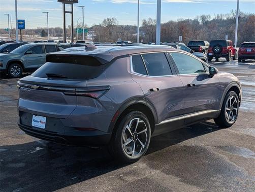 2026 Chevrolet Equinox EV LT 2