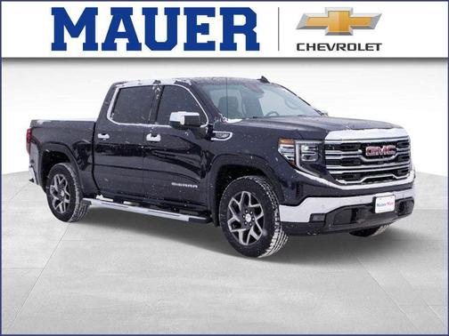 2022 GMC Sierra 1500 SLT