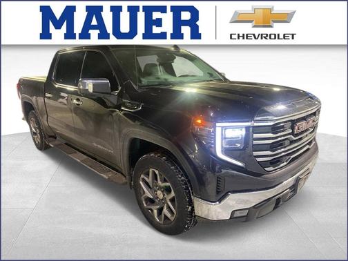 2022 GMC Sierra 1500 SLT