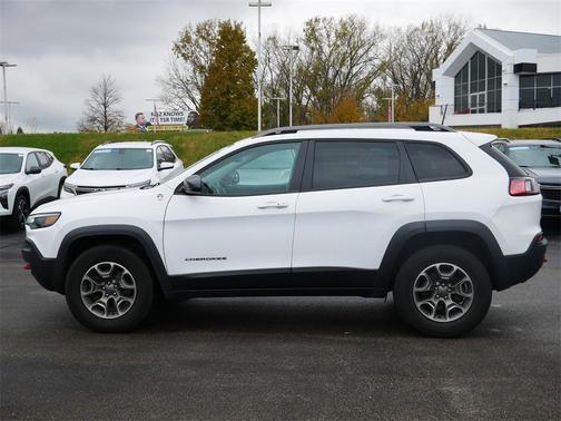 2020 Jeep Cherokee Trailhawk