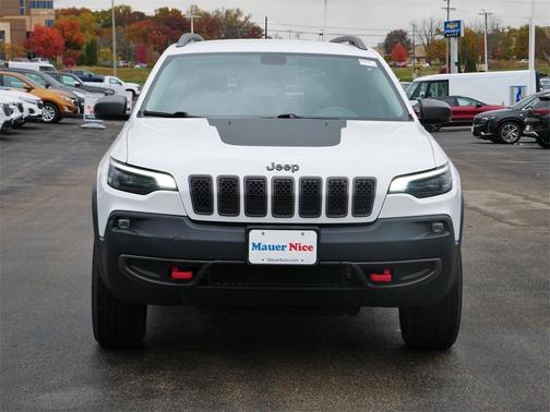 2020 Jeep Cherokee Trailhawk