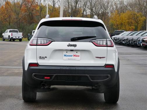 2020 Jeep Cherokee Trailhawk