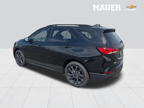 Mosaic Black Metallic 2024 Chevrolet Equinox RS