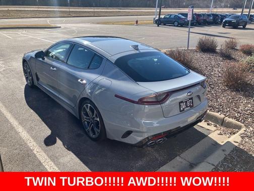 2019 Kia Stinger GT2