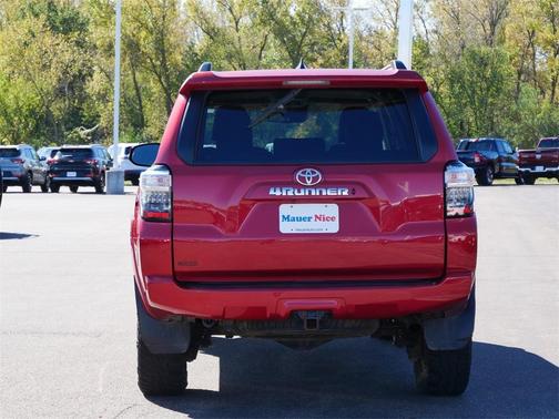 2020 Toyota 4Runner SR5