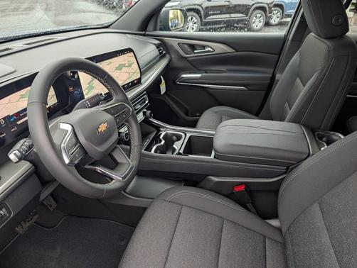 Blue 2026 Chevrolet Traverse LT