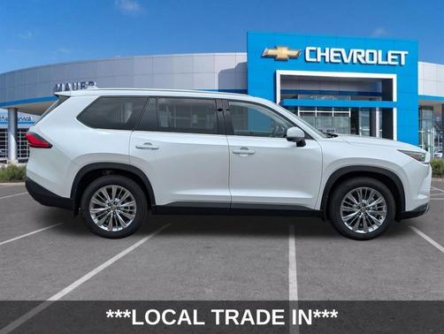 White 2024 Toyota Grand Highlander XLE