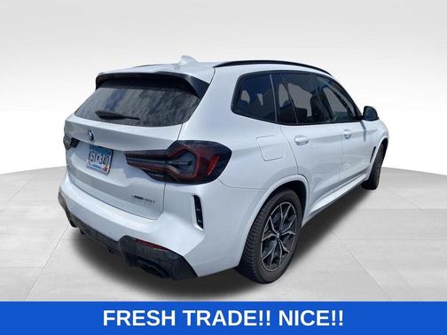 Mineral White Metallic 2023 BMW X3 xDrive30i