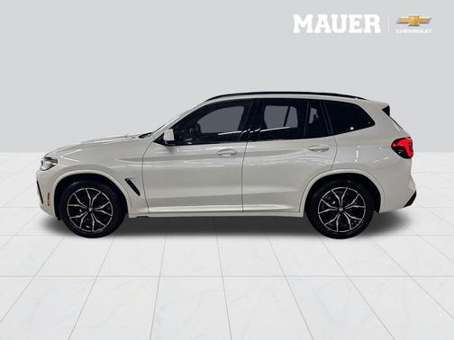 Mineral White Metallic 2023 BMW X3 xDrive30i