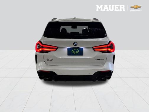 Mineral White Metallic 2023 BMW X3 xDrive30i
